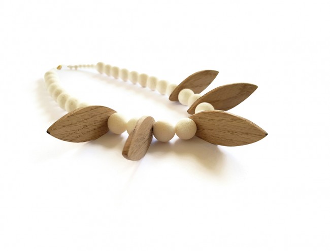 wooden petal white coral necklace