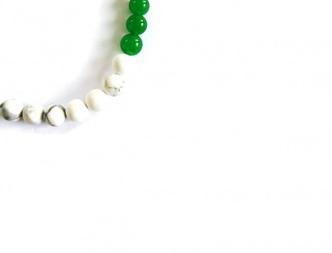 white grey howlite green jade necklace