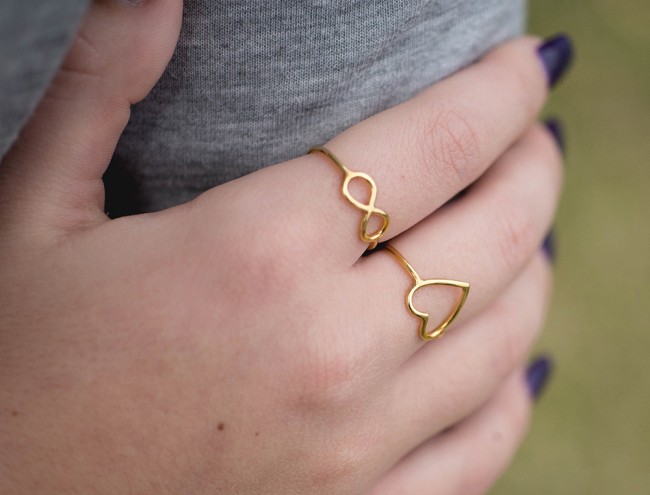 infinity 14K gold ring