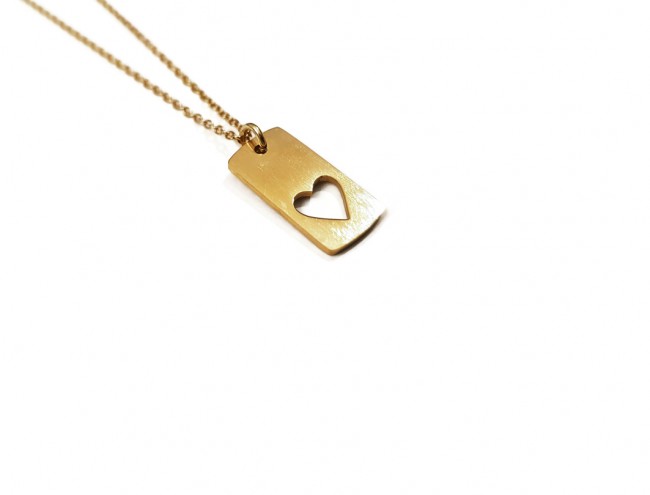 gold heart charm necklace