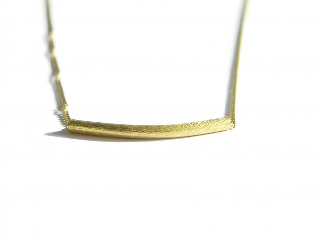 little linear gold necklace 