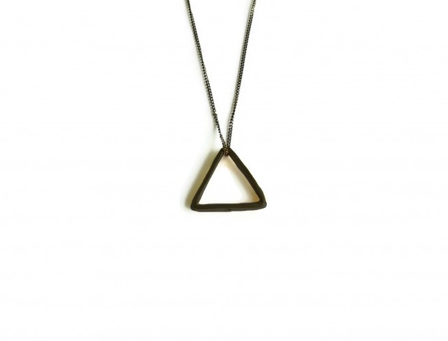 triangle black silver chain necklace 